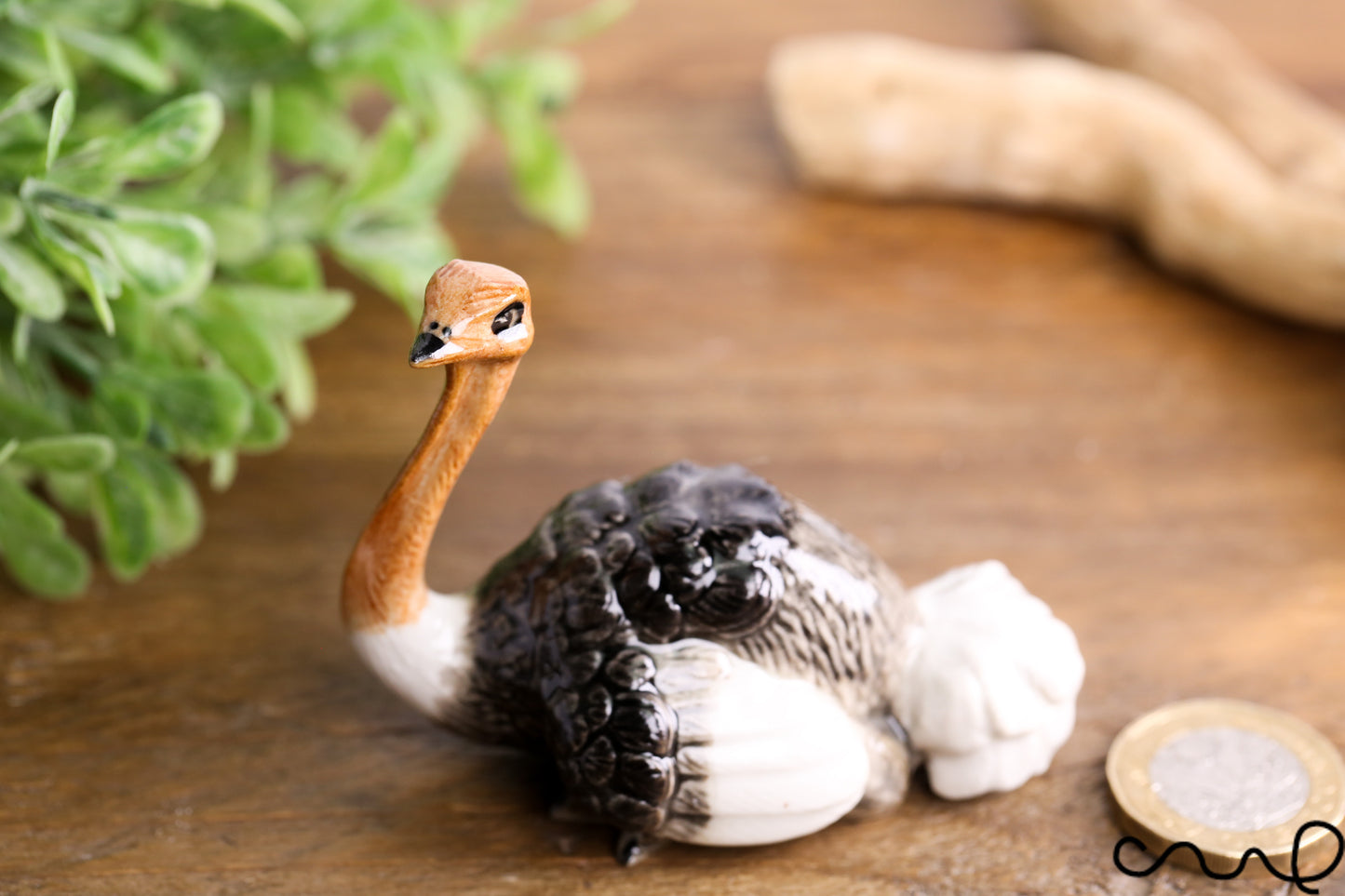 Ceramic Hand-painted Ostrich Family Birds Ornament Figurine In Gloss Pottery Collectable Gift