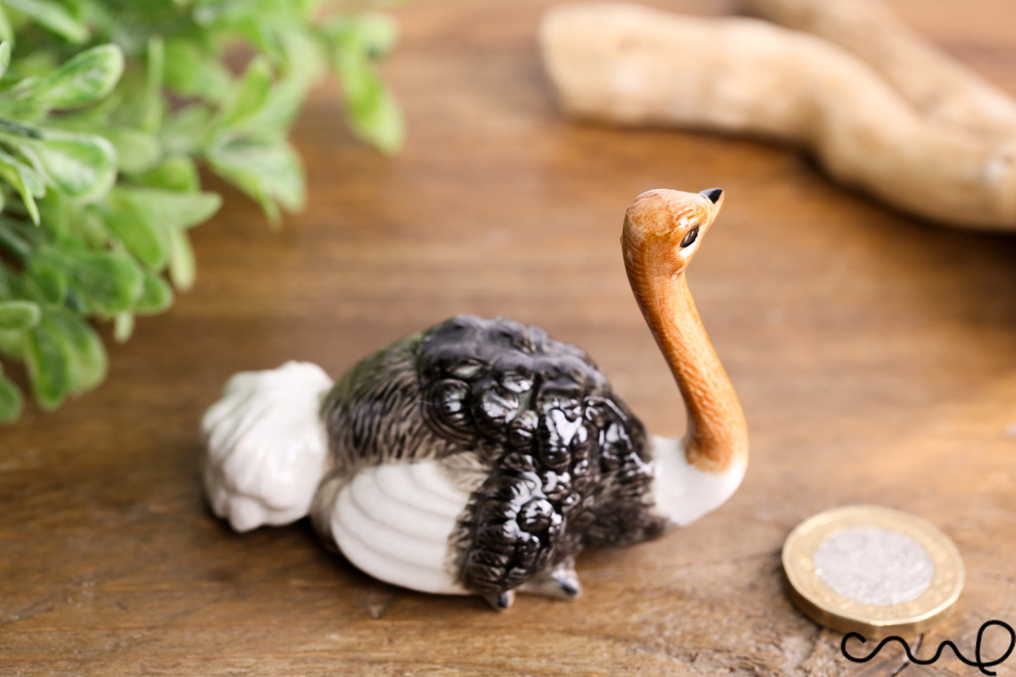 Ceramic Hand-painted Ostrich Family Birds Ornament Figurine In Gloss Pottery Collectable Gift