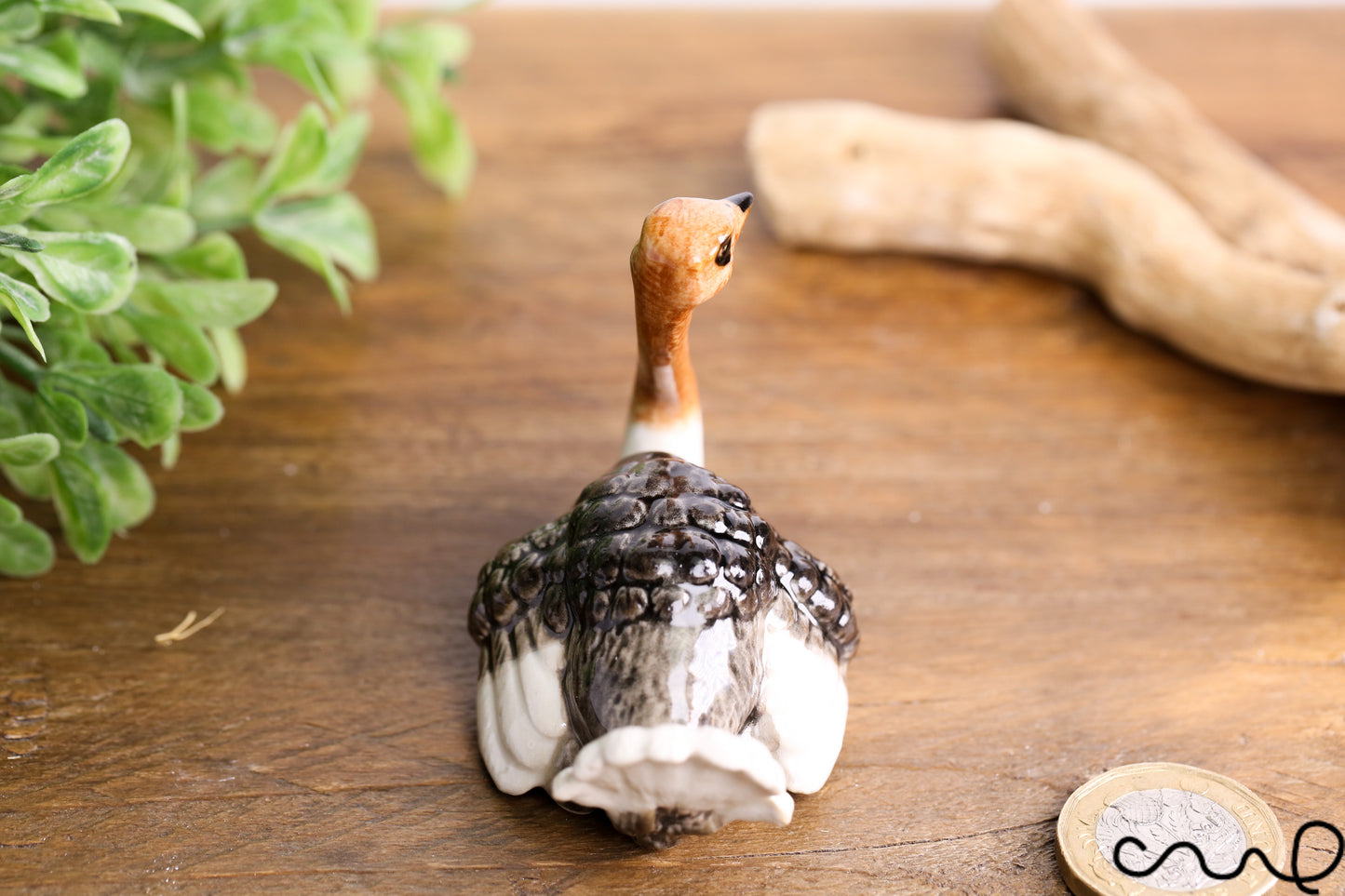 Ceramic Hand-painted Ostrich Family Birds Ornament Figurine In Gloss Pottery Collectable Gift