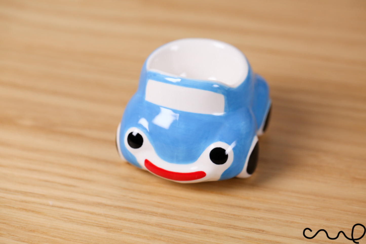 NEW Hand-painted Cute Retro Style Ceramic Egg Cup Holder Blue Car Gift Cars Cups