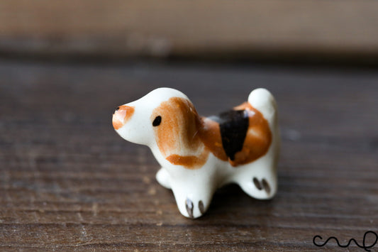 Ceramic Tiny Brown Dog Figurines Animals Miniature Outdoor Gift Home Decor