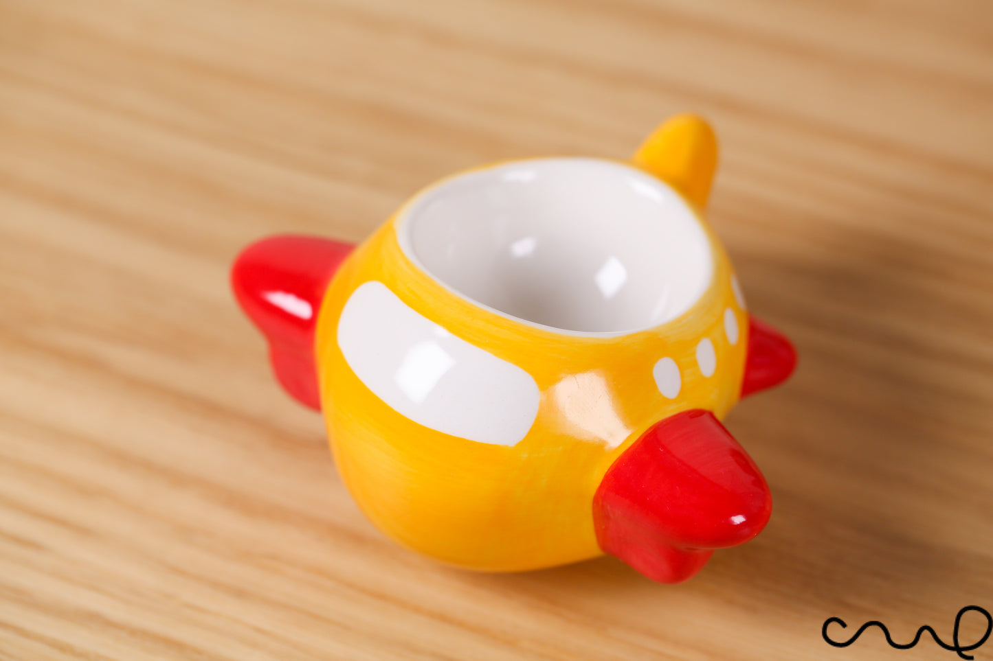 NEW Hand-painted Cute Retro Style Ceramic Yellow Aeroplane Egg Cup Holder Gift