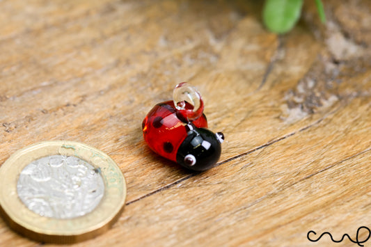 Handmade Mini Glass Ladybird Figurine – Red Handmade Charm with Loop Decorative