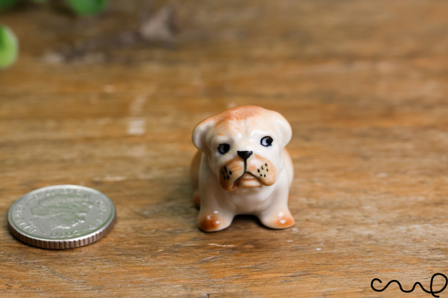 Hand-Painted Ceramic Bulldog Figurine: Miniature Dog Ornament