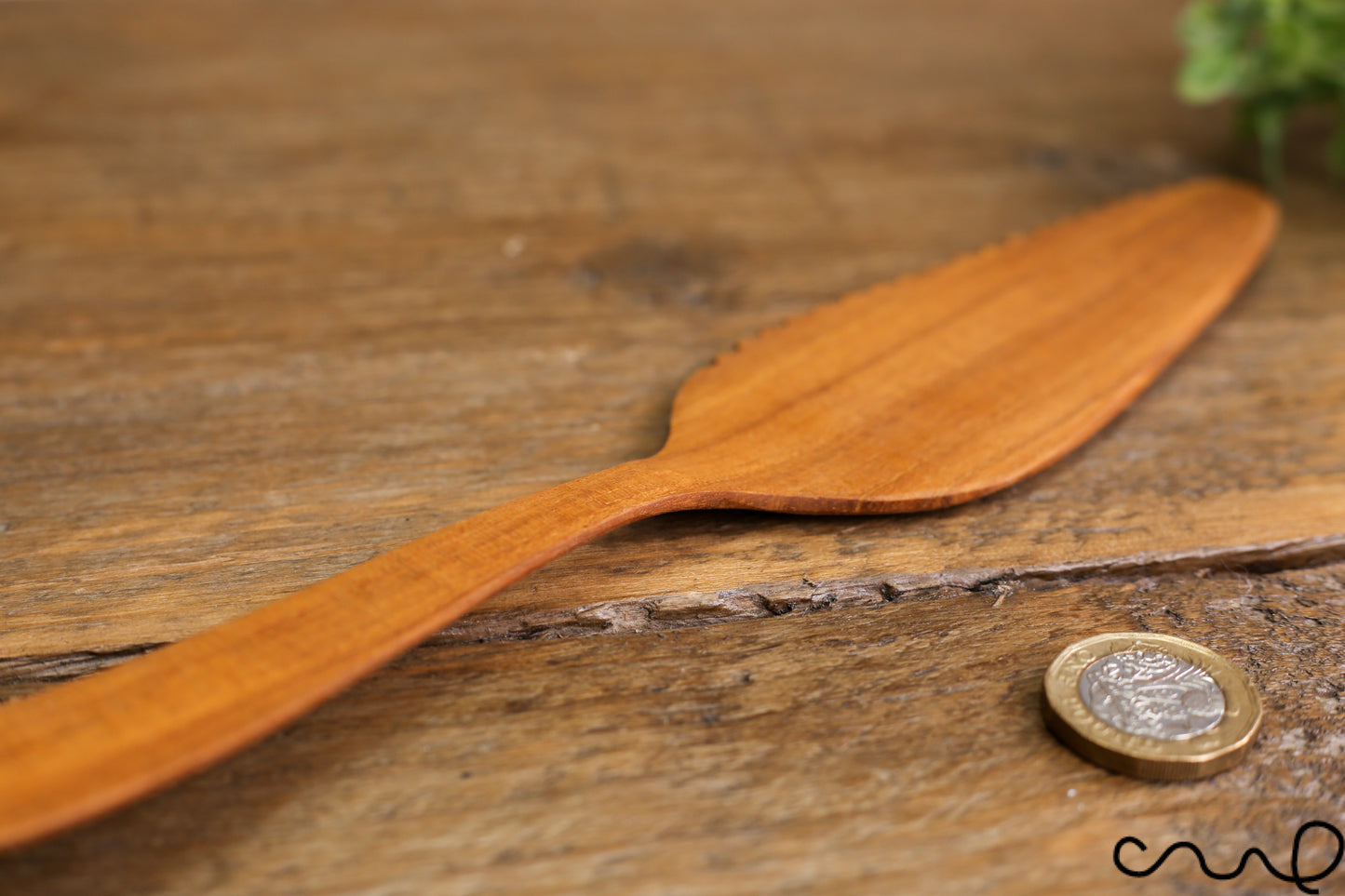 Handmade Teak Cake Server: Rustic Wooden Pie Cutter, Eco Kitchen Tool