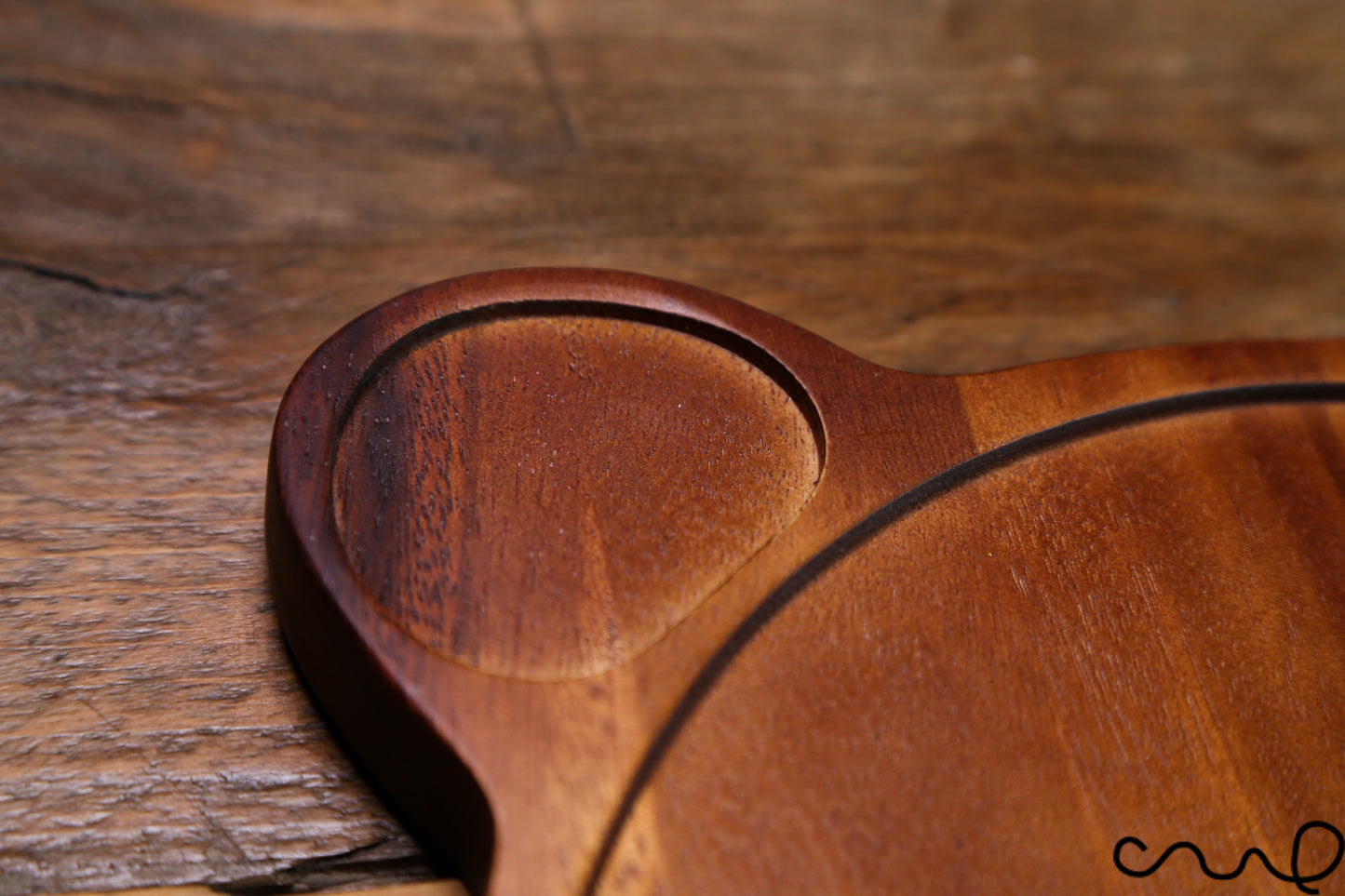 Handmade Acacia Wood Bear Plate: Kid's Food Server