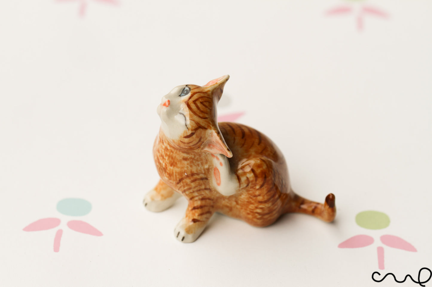 Cute Ceramic Ginger Cat Kitten Figurines Animals Miniature Collectable Ornament