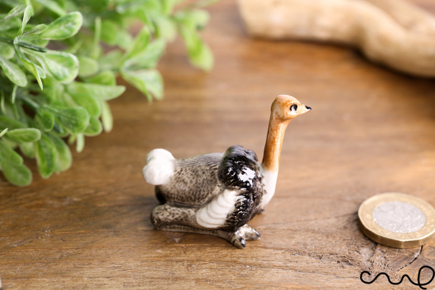 Ceramic Hand-painted Ostrich Family Birds Ornament Figurine In Gloss Pottery Collectable Gift