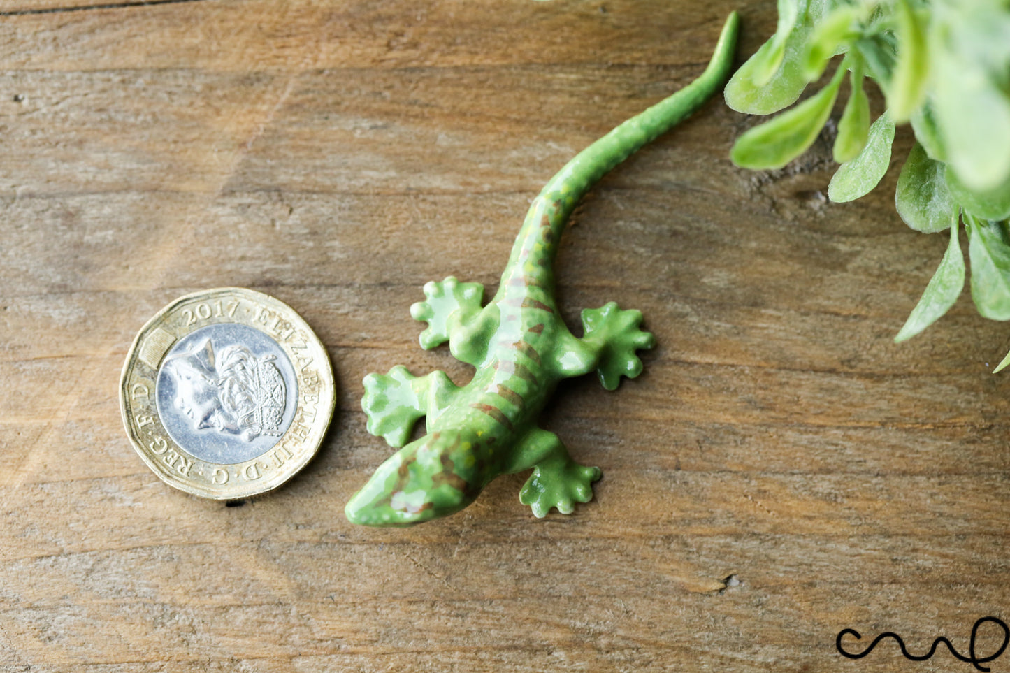Handmade Green Ceramic Lizard Figurine: Pottery Gecko Ornament