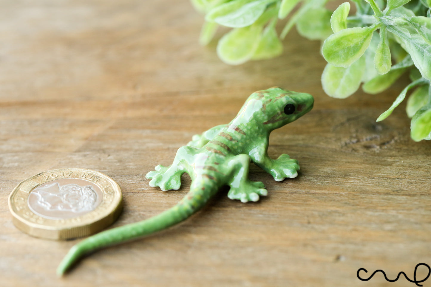 Handmade Green Ceramic Lizard Figurine: Pottery Gecko Ornament