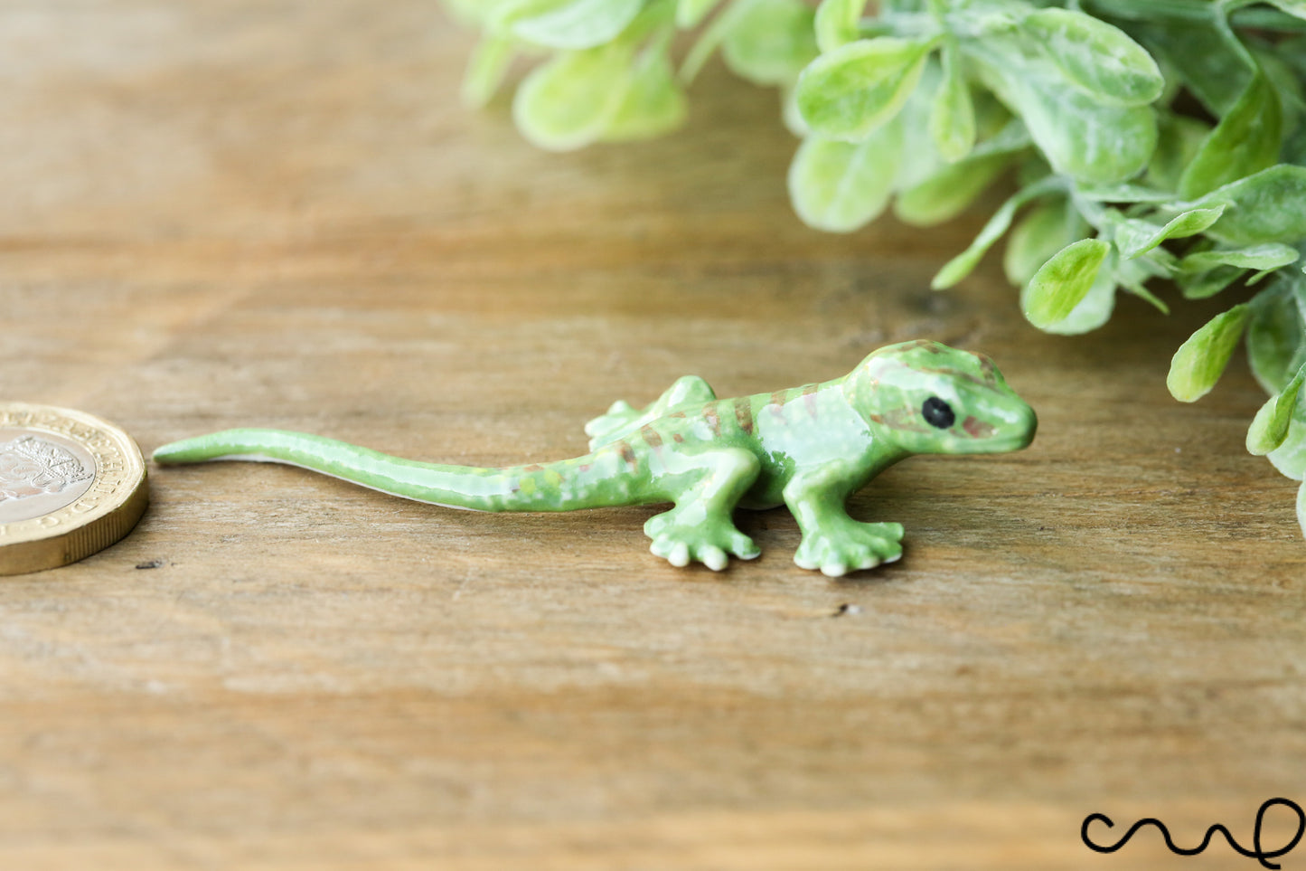 Handmade Green Ceramic Lizard Figurine: Pottery Gecko Ornament