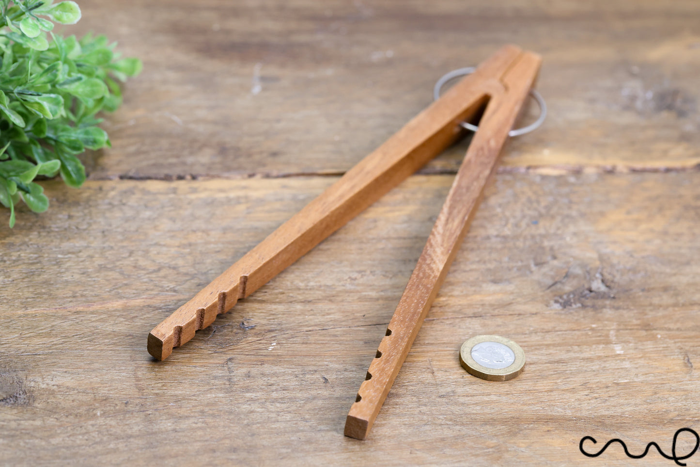 Wooden Salad Pair of Tongs Eco-Friendly Natural Wood Pasta Server Serving Tongs Kitchen Essential