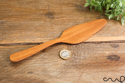 Handmade Teak Cake Server: Rustic Wooden Pie Cutter, Eco Kitchen Tool